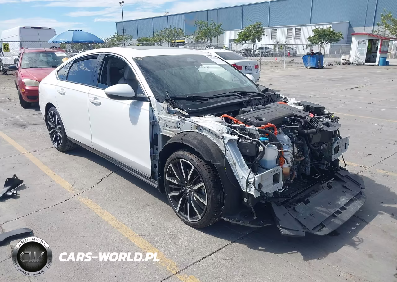 2025 Honda Accord Hybrid Touring – zdjęcie 1 z 17