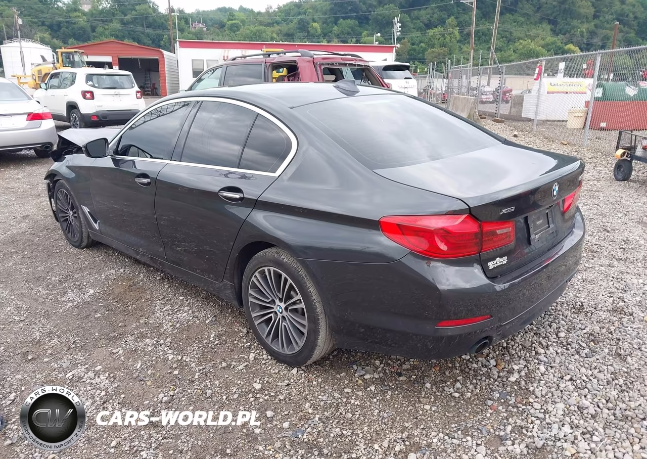 2017 BMW 530I xDrive VIN:WBAJA7C35HWA70876 - 3