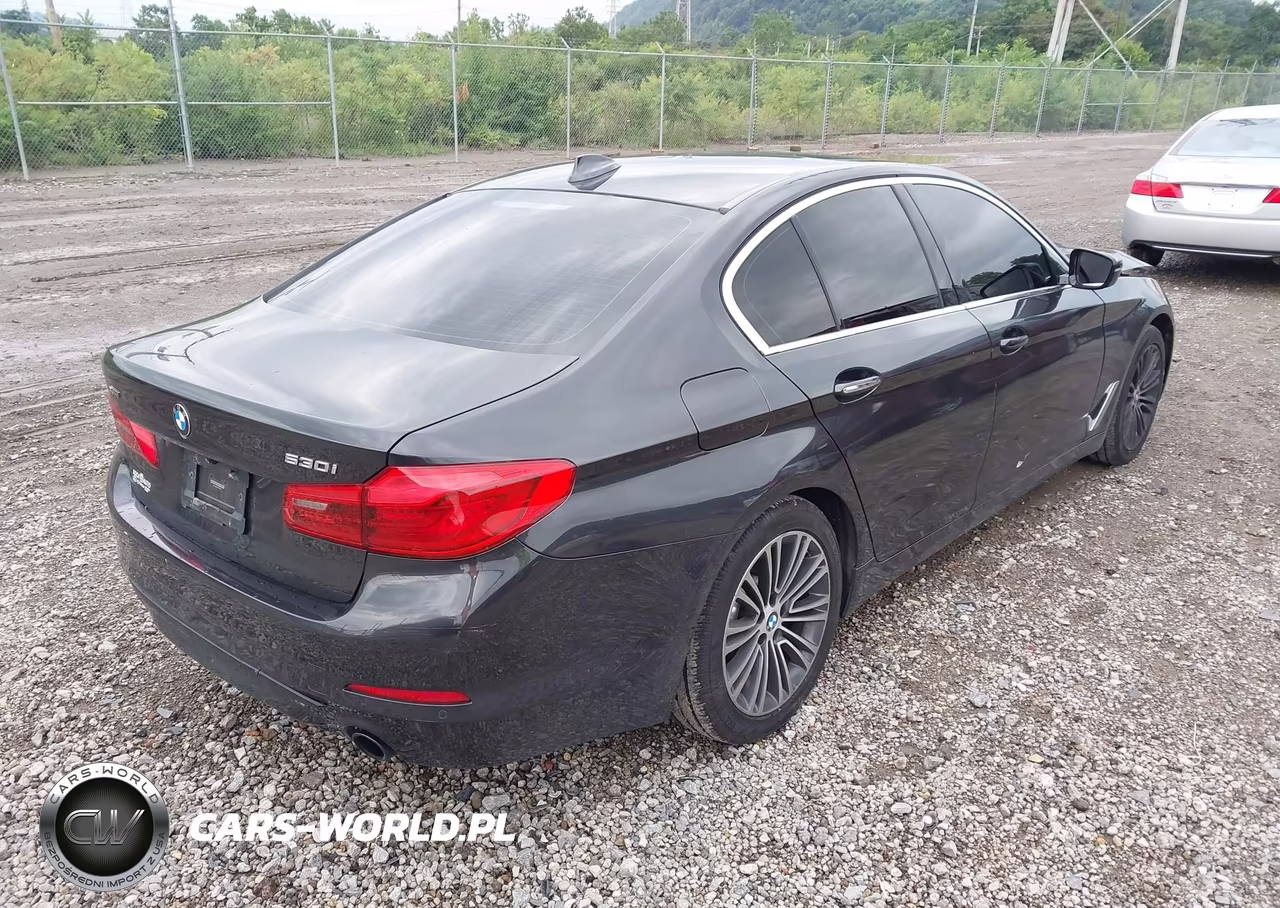 2017 BMW 530I xDrive VIN:WBAJA7C35HWA70876 - 4