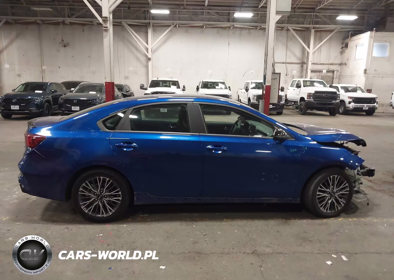 2024 Kia Forte Gt-Line VIN:3KPF54AD6RE766162 - 14