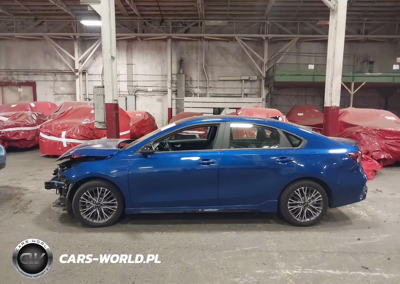 2024 Kia Forte Gt-Line VIN:3KPF54AD6RE766162 - 15