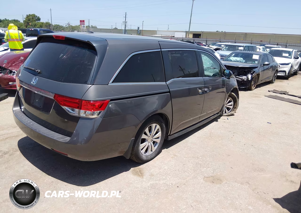 2015 Honda Odyssey Ex-L VIN:5FNRL5H6XFB058938 - 4