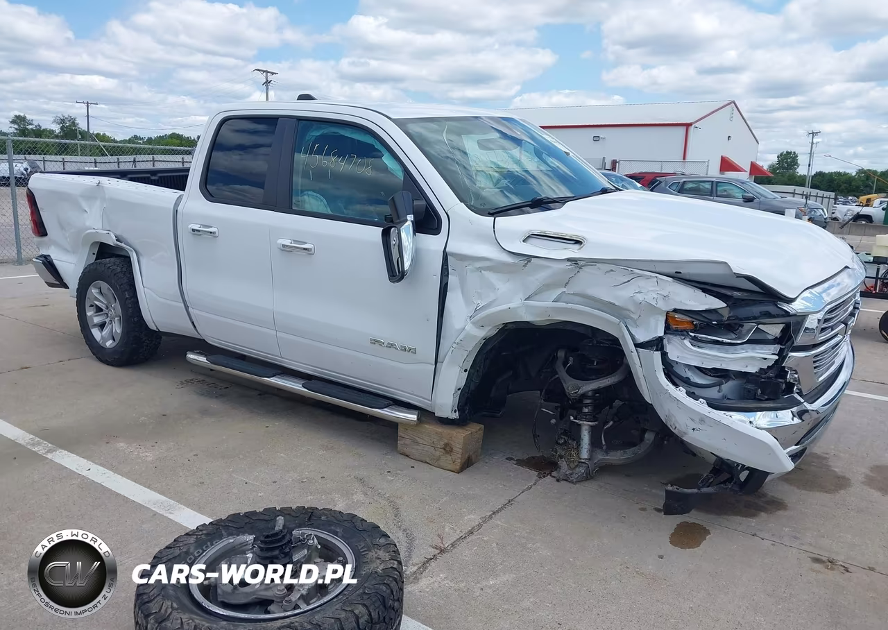 2020 Ram 1500 Laramie 4X4 6'4 Box VIN:1C6SRFDT0LN280412 - 1