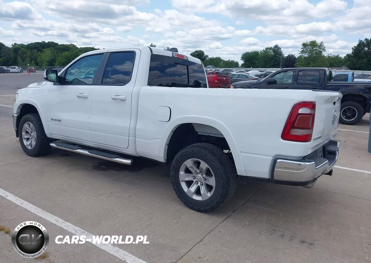 2020 Ram 1500 Laramie 4X4 6'4 Box VIN:1C6SRFDT0LN280412 - 3
