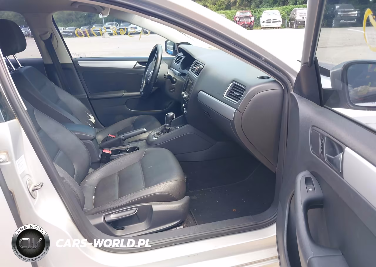 2012 Volkswagen Jetta 2.0L Tdi VIN:3VWLL7AJ7CM367495 - 5