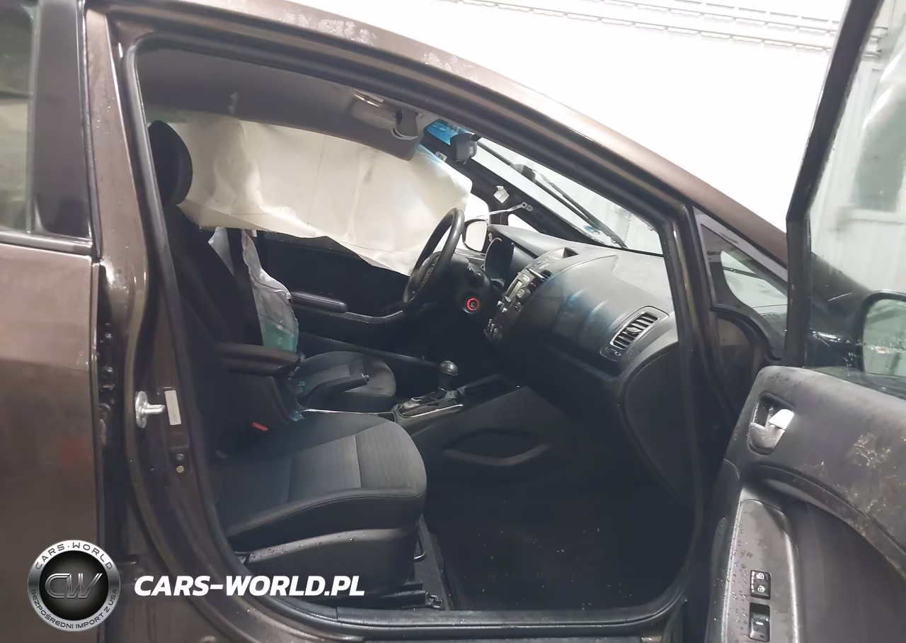 2017 Kia Forte Lx VIN:3KPFL4A76HE088947 - 5