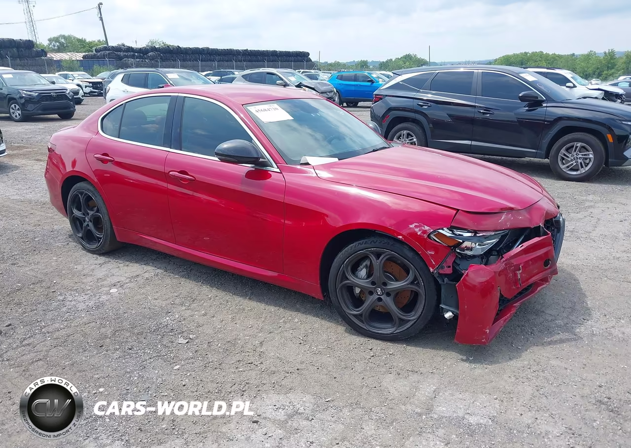 2017 Alfa Romeo Giulia Ti Awd