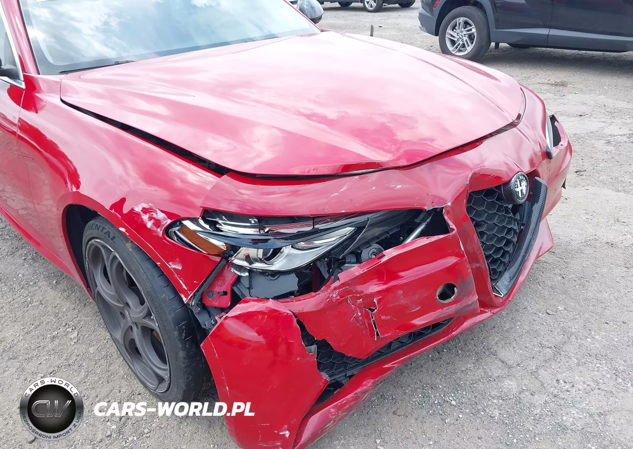 2017 Alfa Romeo Giulia Ti Awd VIN:ZARFAEEN0H7556312 - 17
