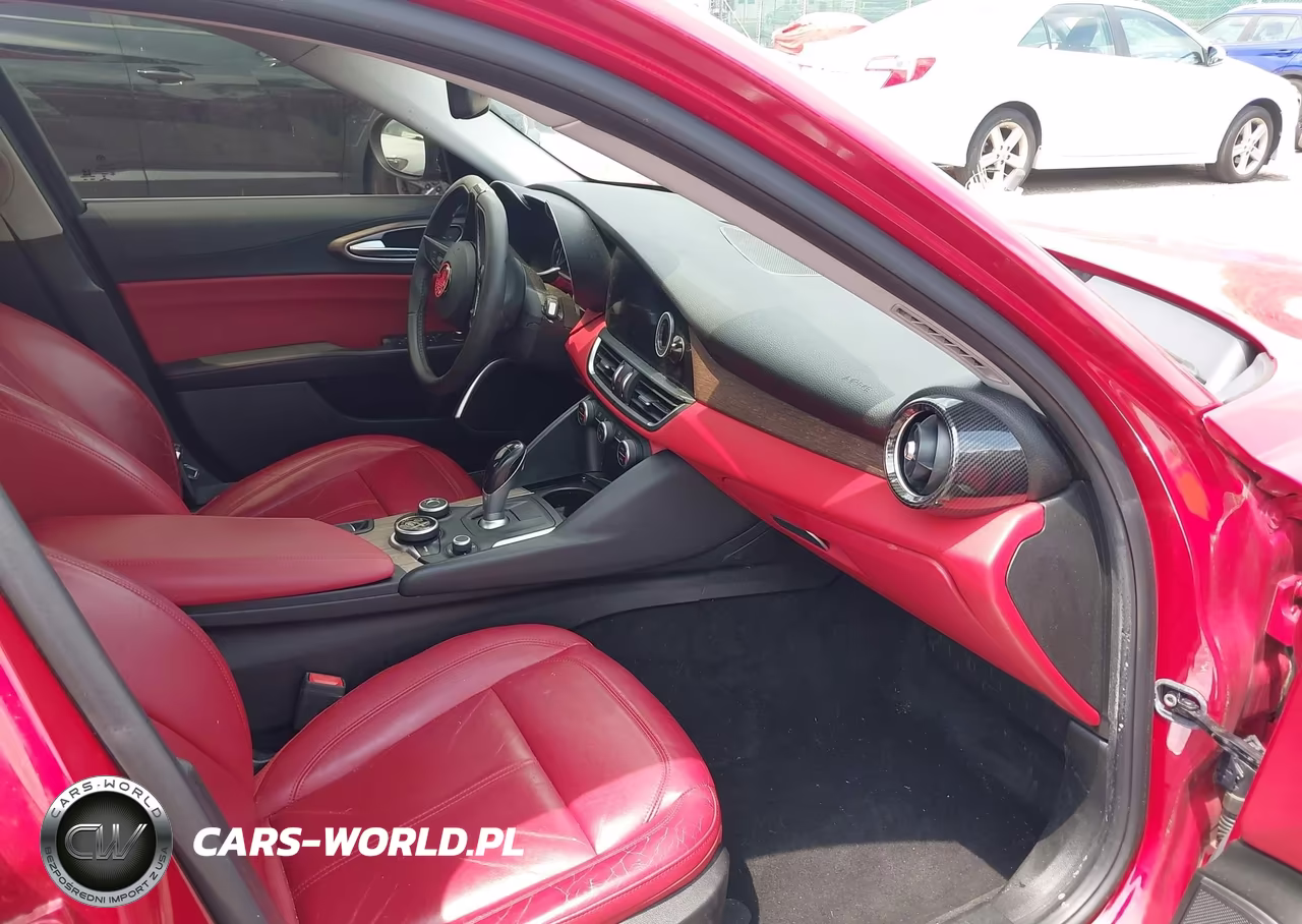 2017 Alfa Romeo Giulia Ti Awd VIN:ZARFAEEN0H7556312 - 5