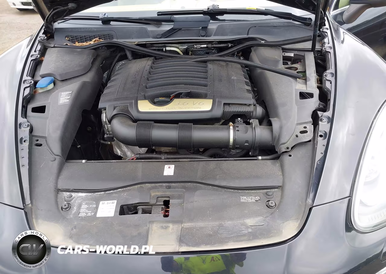 2013 Porsche Cayenne VIN:WP1AA2A21DLA06826 - 10