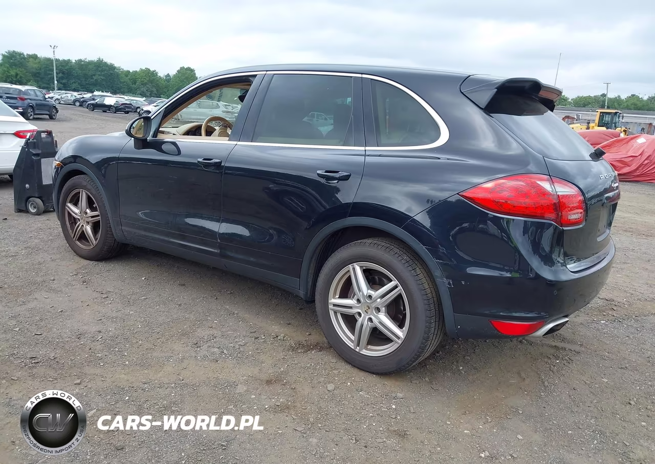 2013 Porsche Cayenne VIN:WP1AA2A21DLA06826 - 3