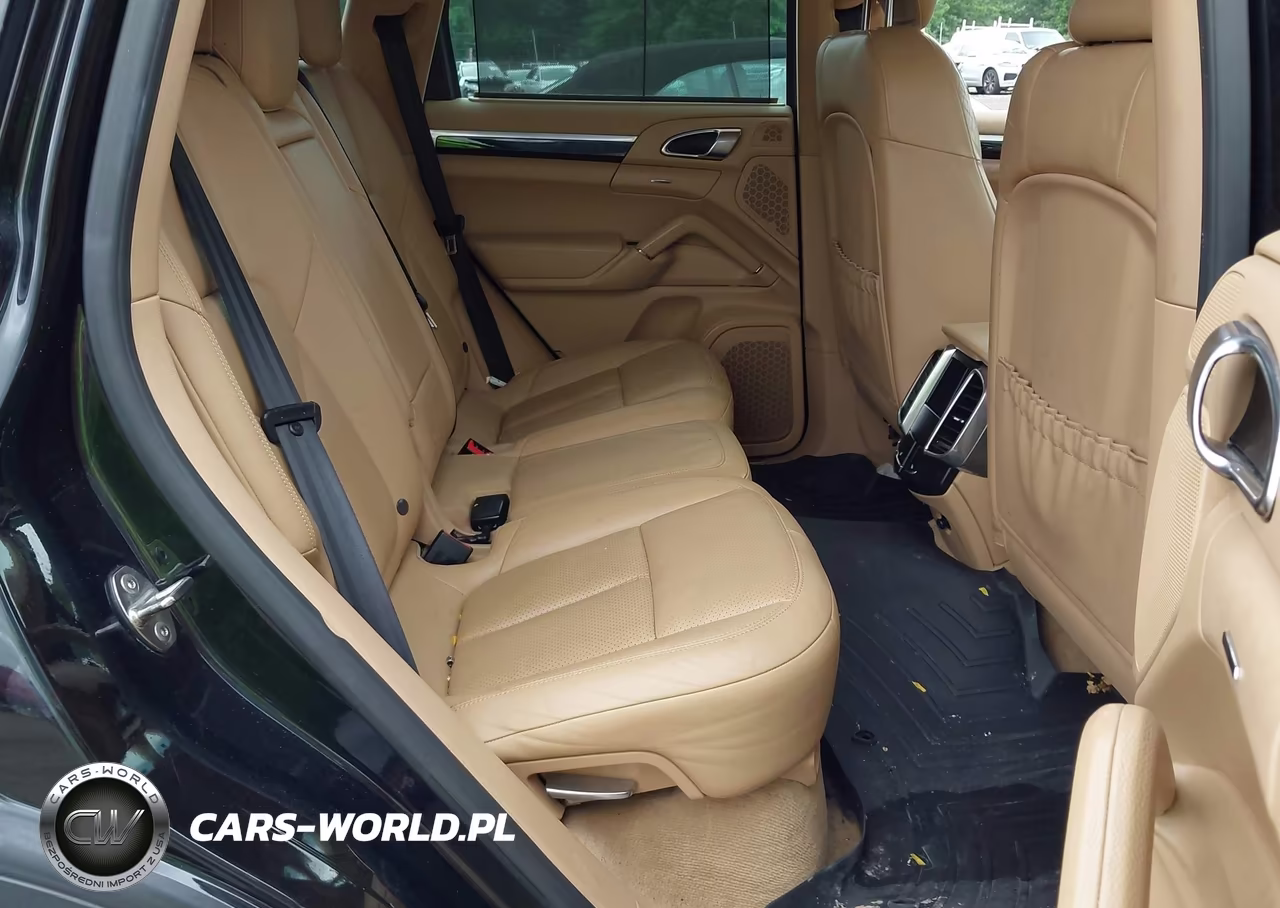 2013 Porsche Cayenne VIN:WP1AA2A21DLA06826 - 8