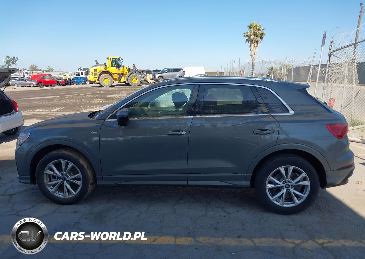 2025 Audi Q3 Premium 45 Tfsi S Line Quattro Tiptronic VIN:WA1DECF38S1094464 - 14