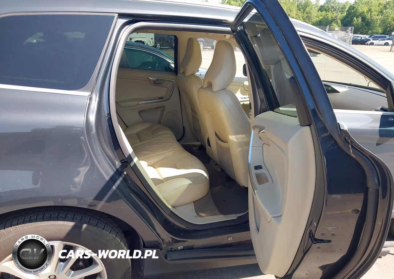 2010 Volvo Xc60 T6-T6 R-Design VIN:YV4992DZ2A2089073 - 8
