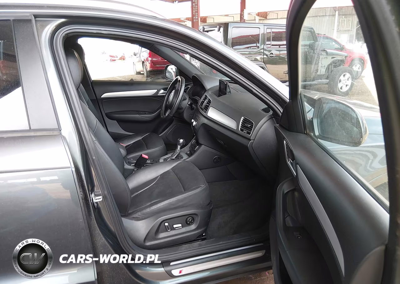 2018 Audi Q3 2.0T Premium-2.0T Sport Premium VIN:WA1BCCFSXJR021102 - 5