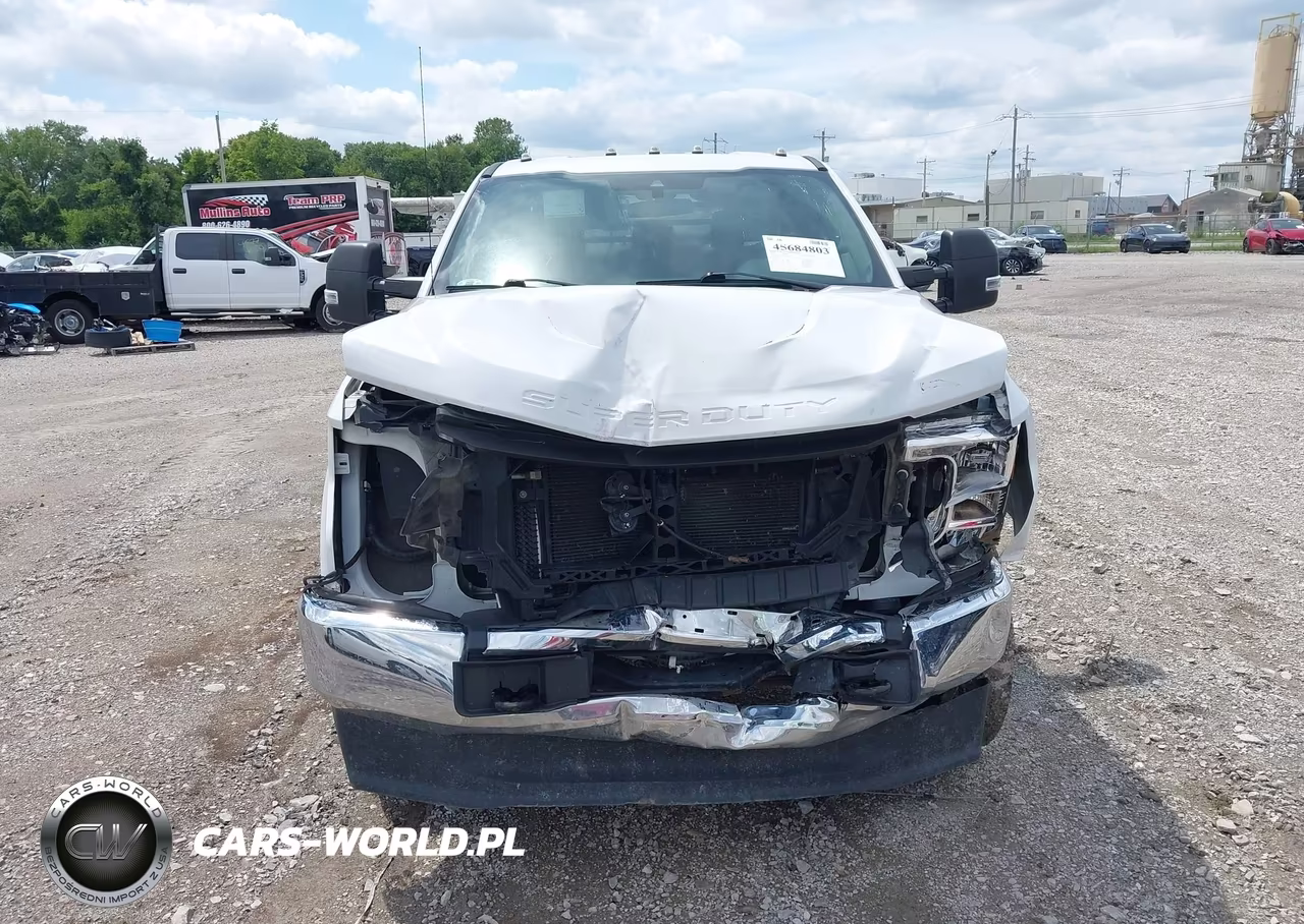 2020 Ford F-350 Chassis Xl VIN:1FD8W3HN0LEC64566 - 13