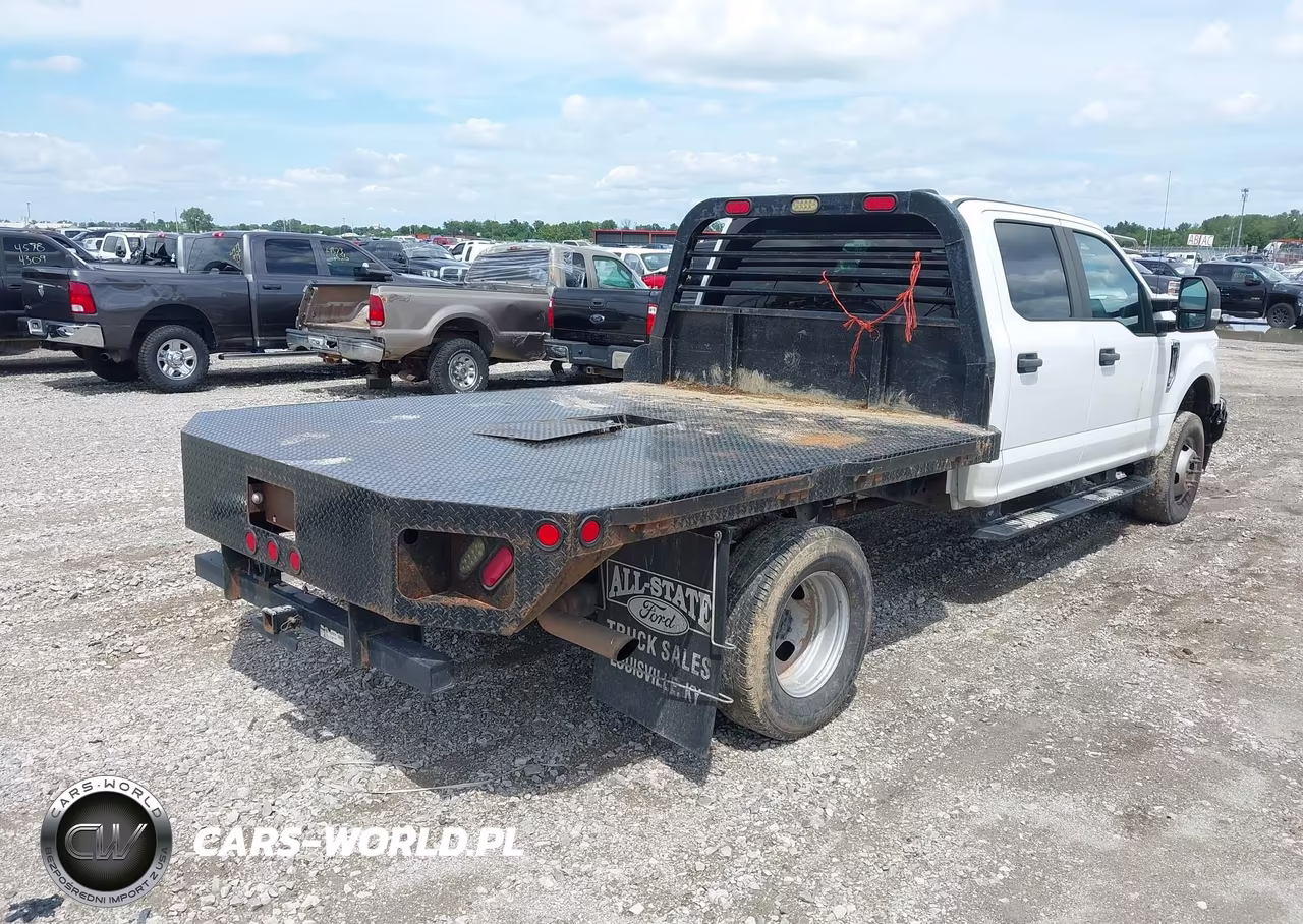 2020 Ford F-350 Chassis Xl VIN:1FD8W3HN0LEC64566 - 4