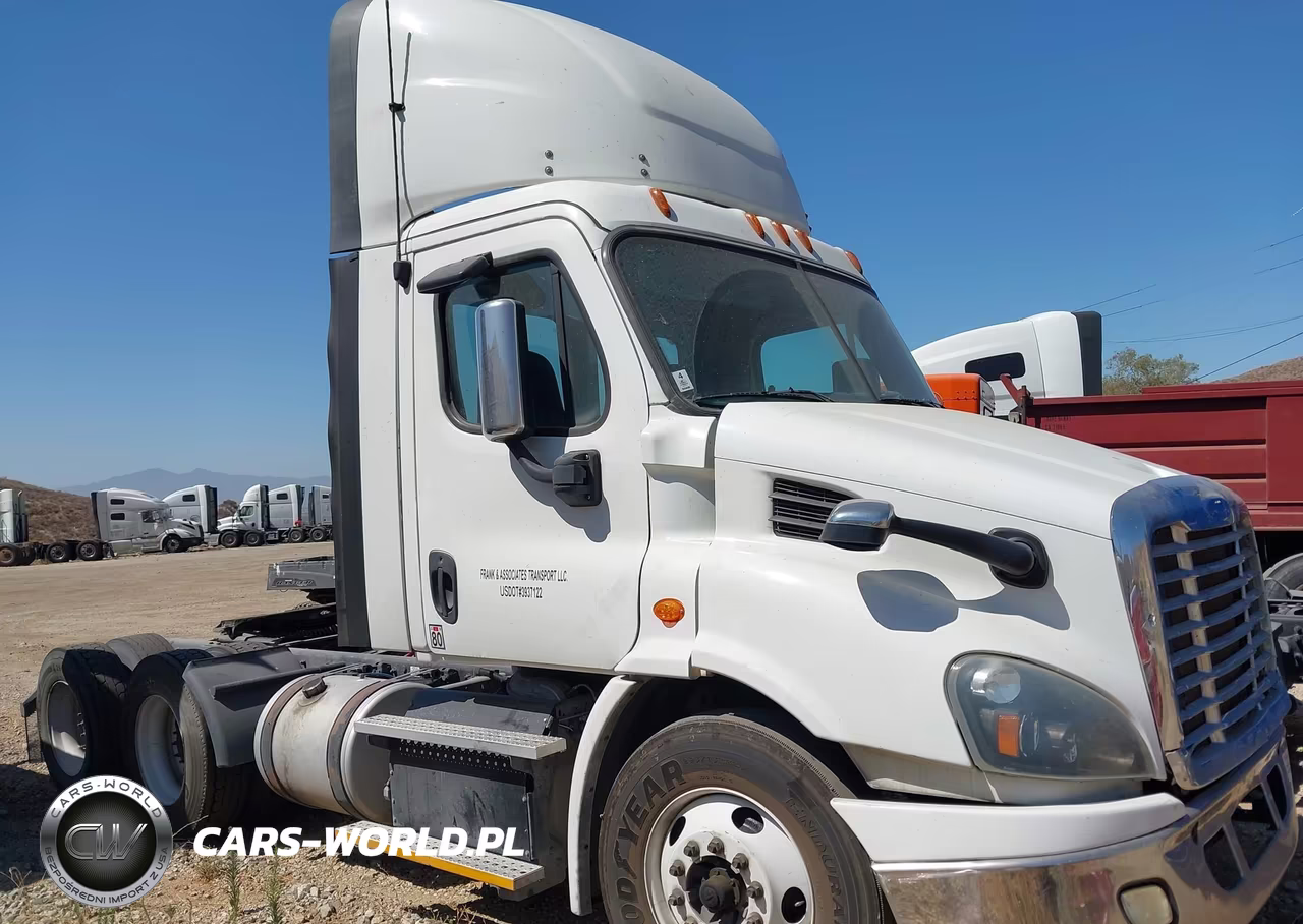 2017 Freightliner Cascadia 113 VIN:3AKJGBDV0HDHX7875 - 16
