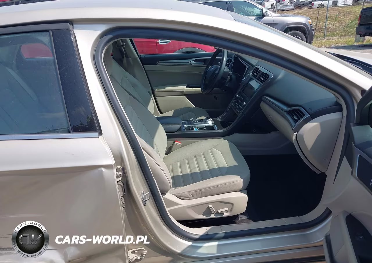 2019 Ford Fusion Hybrid Se VIN:3FA6P0LU9KR129576 - 5