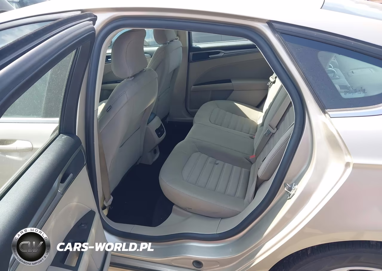 2019 Ford Fusion Hybrid Se VIN:3FA6P0LU9KR129576 - 8