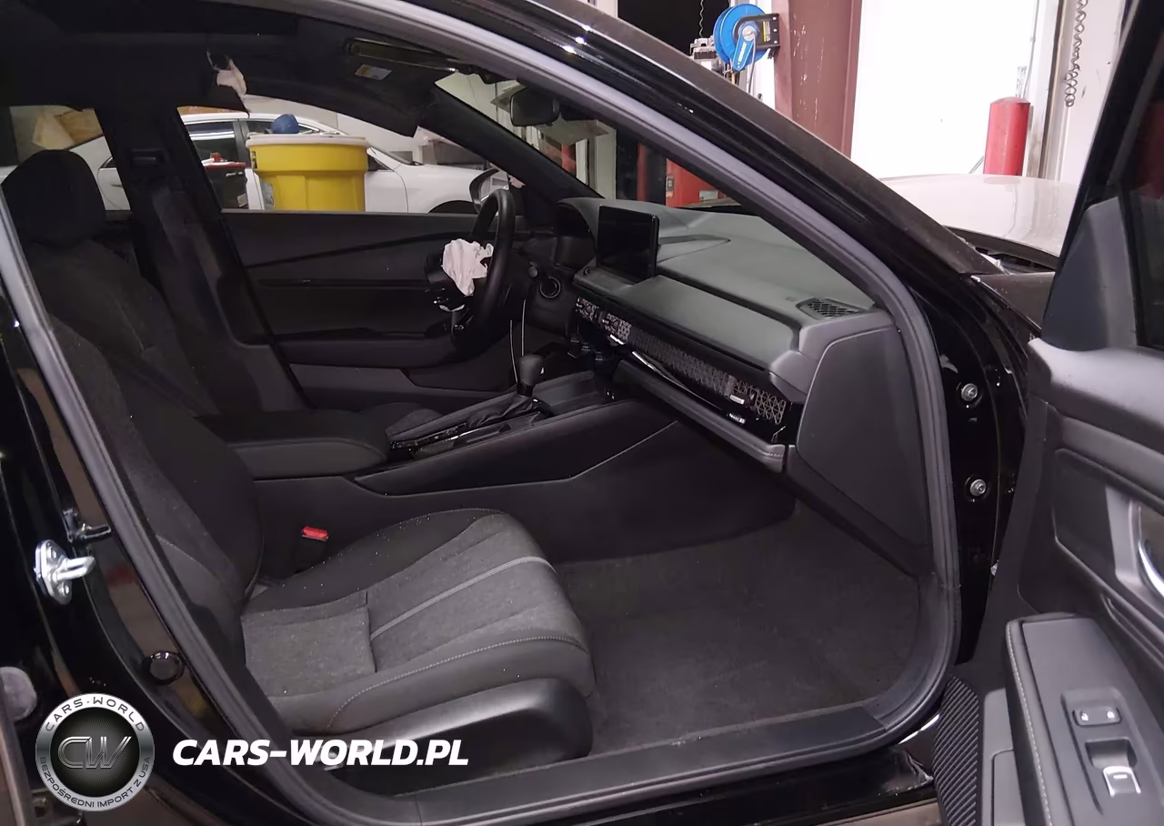 2026 Honda Accord Hybrid Sport VIN:1HGCY2F54TA013242 - 5