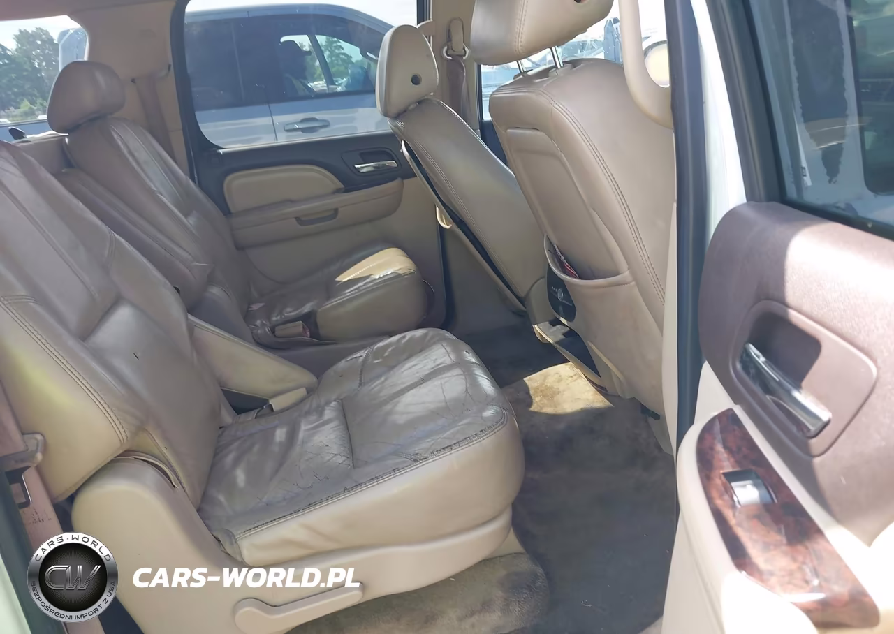 2007 GMC Yukon Xl VIN:1GKFK66897J170886 - 8