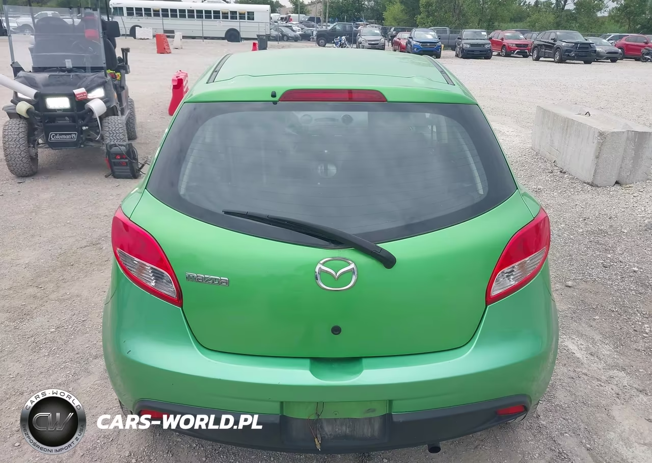 2011 Mazda Mazda2 Sport VIN:JM1DE1HY6B0115515 - 16