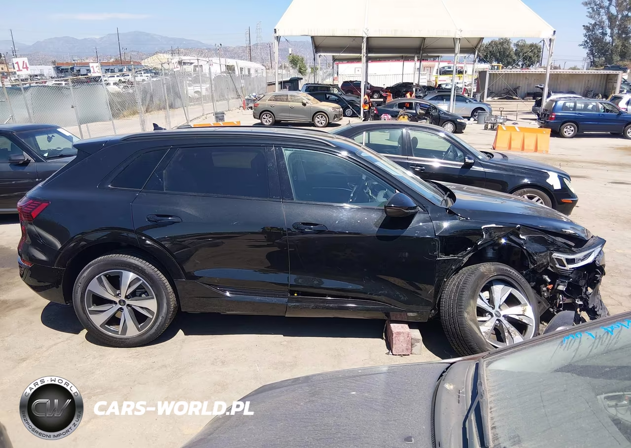 2024 Audi Q8 E-Tron Premium Quattro VIN:WA14AAGE6RB036650 - 13