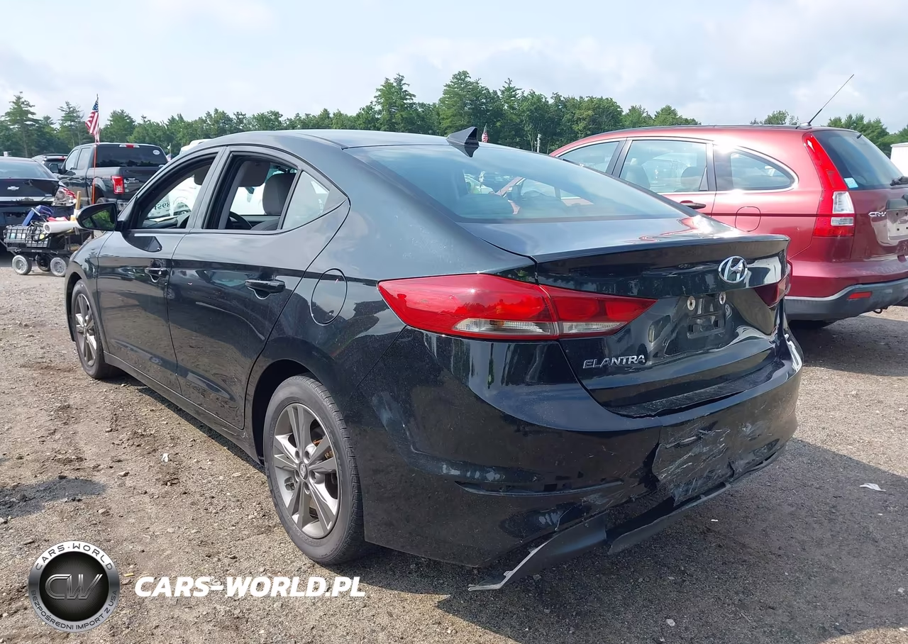 2018 Hyundai Elantra Sel VIN:5NPD84LF5JH337138 - 6
