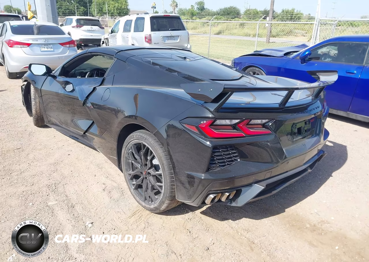 2025 Chevrolet Corvette Stingray VIN:1G1YA2D46S5112079 - 3