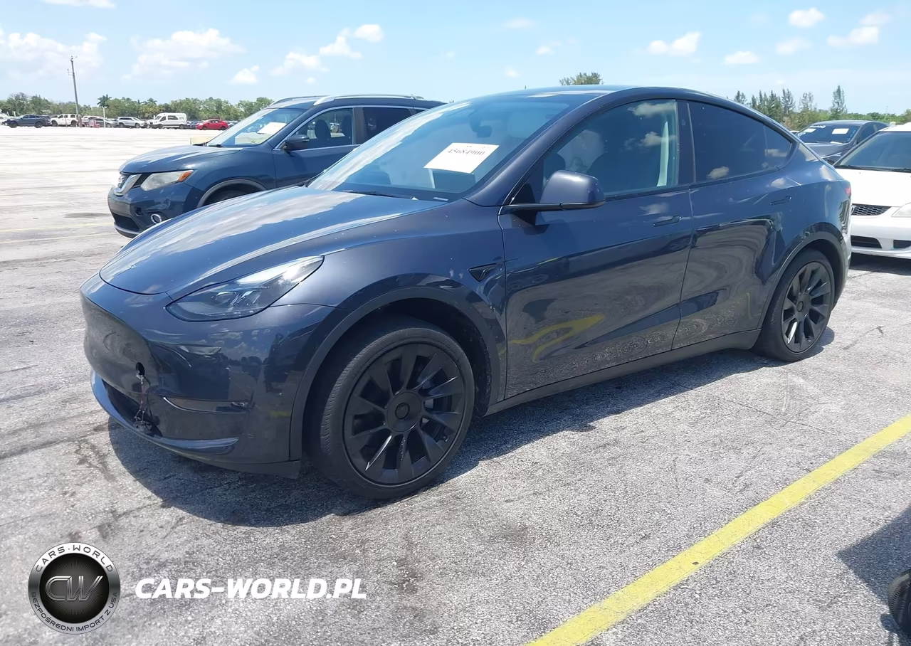 2024 Tesla Model Y Long Range Dual Motor All-Wheel Drive VIN:7SAYGDEE2RA255659 - 2