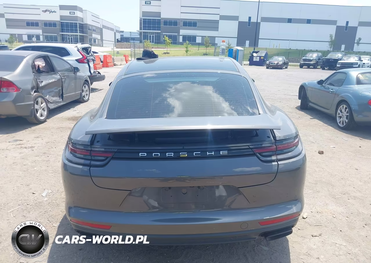 2017 Porsche Panamera 4 VIN:WP0AA2A72HL102404 - 16
