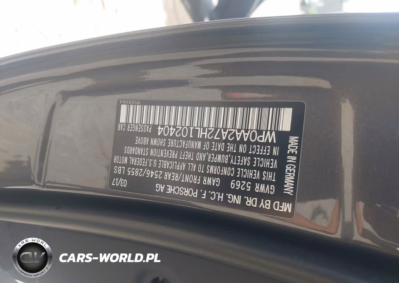 2017 Porsche Panamera 4 VIN:WP0AA2A72HL102404 - 9