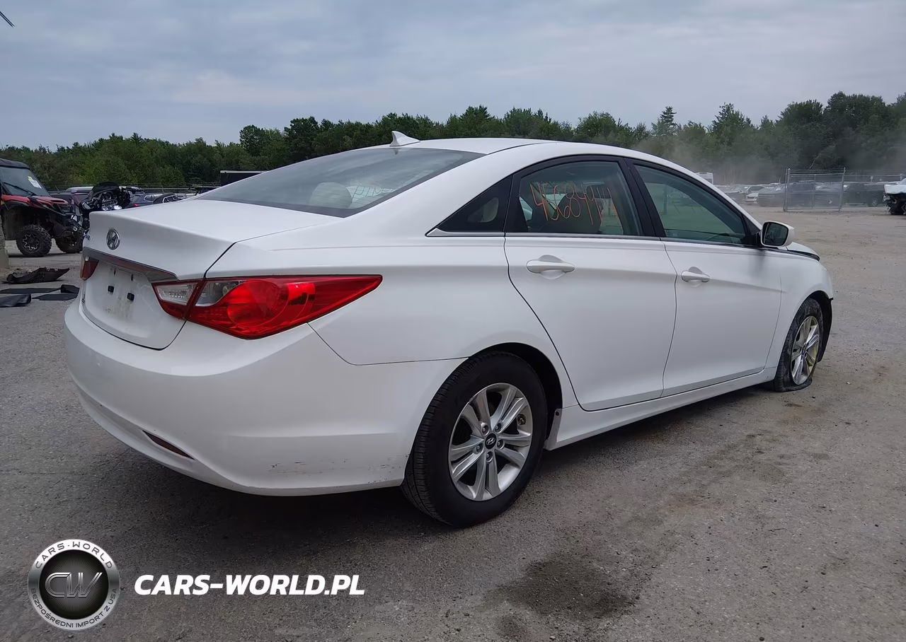 2012 Hyundai Sonata Gls VIN:5NPEB4AC6CH481427 - 4
