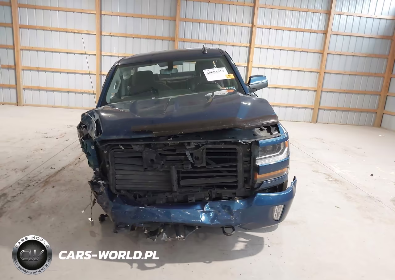 2018 Chevrolet Silverado 1500 1Lt VIN:3GCUKREC3JG103008 - 12