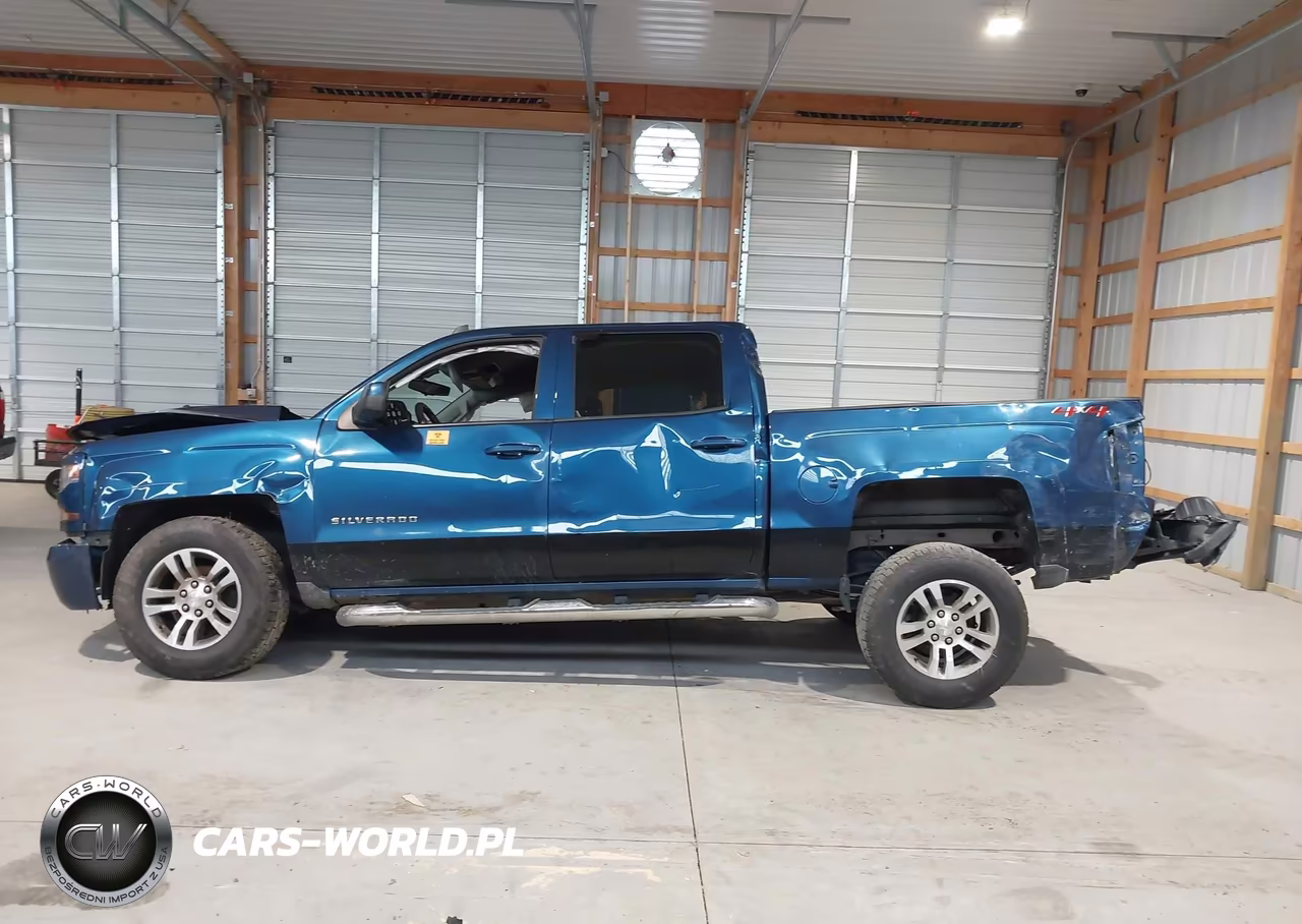 2018 Chevrolet Silverado 1500 1Lt VIN:3GCUKREC3JG103008 - 14
