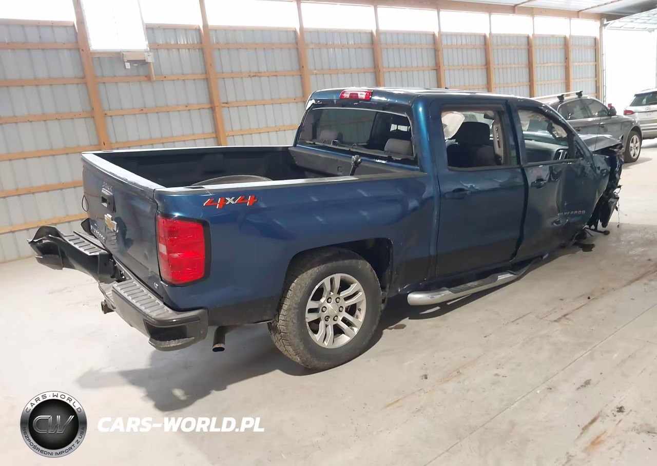 2018 Chevrolet Silverado 1500 1Lt VIN:3GCUKREC3JG103008 - 4
