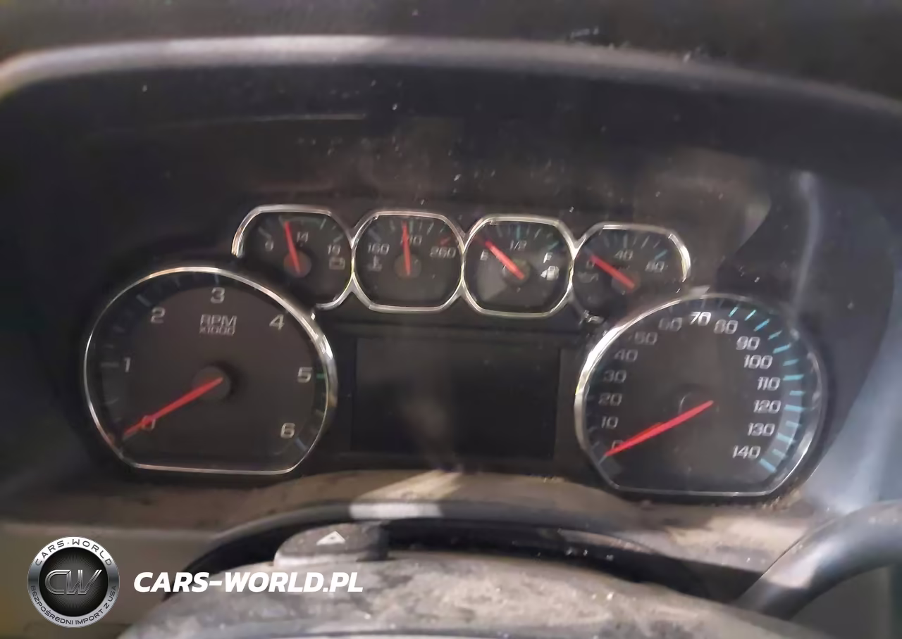 2018 Chevrolet Silverado 1500 1Lt VIN:3GCUKREC3JG103008 - 7
