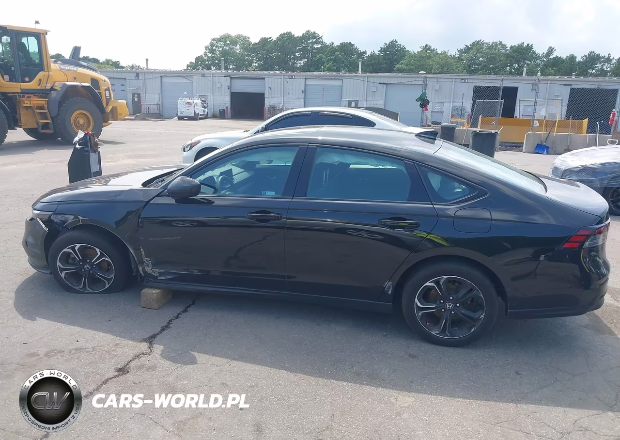 2025 Honda Accord Se VIN:1HGCY1F41SA038759 - 14