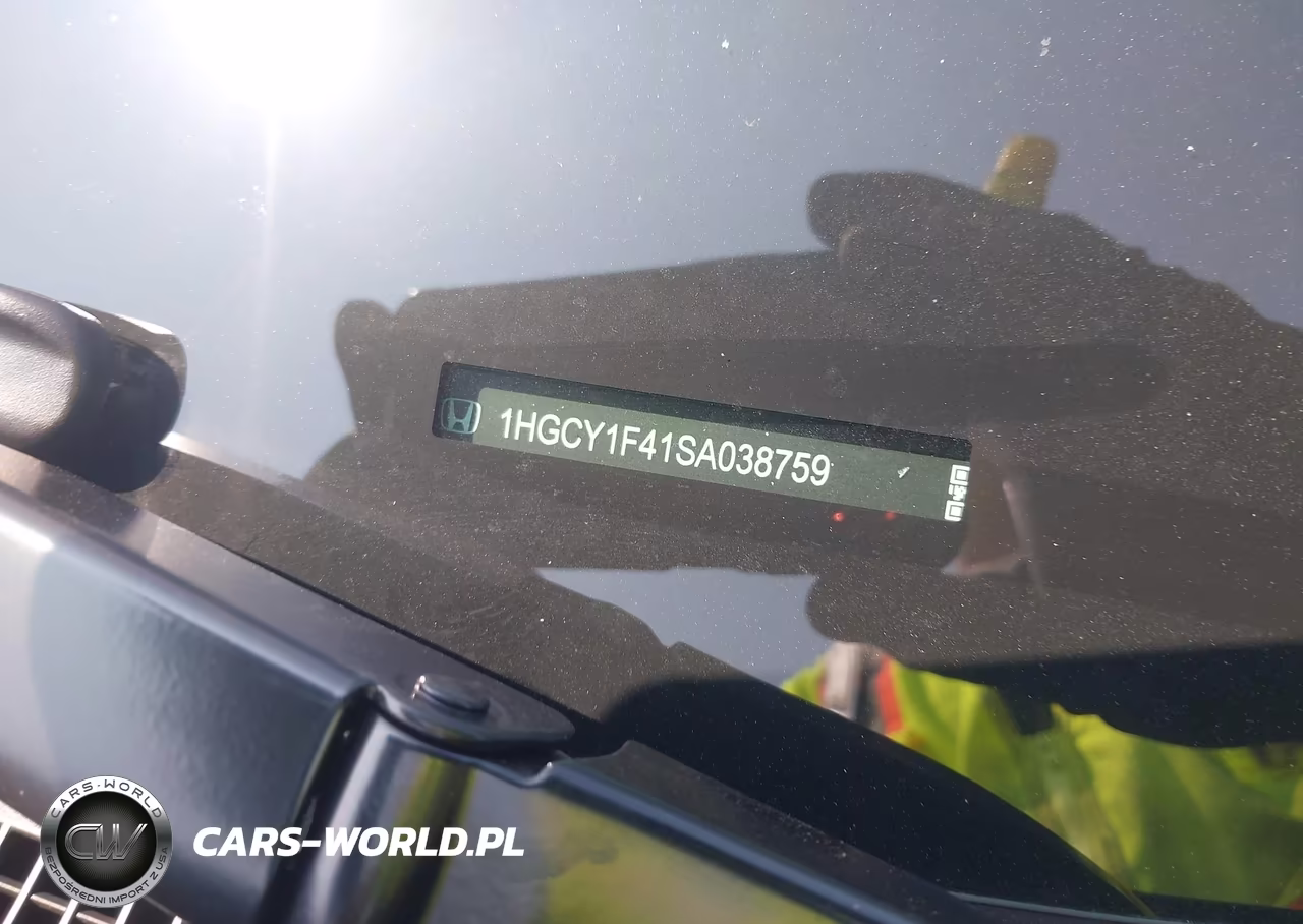 2025 Honda Accord Se VIN:1HGCY1F41SA038759 - 17