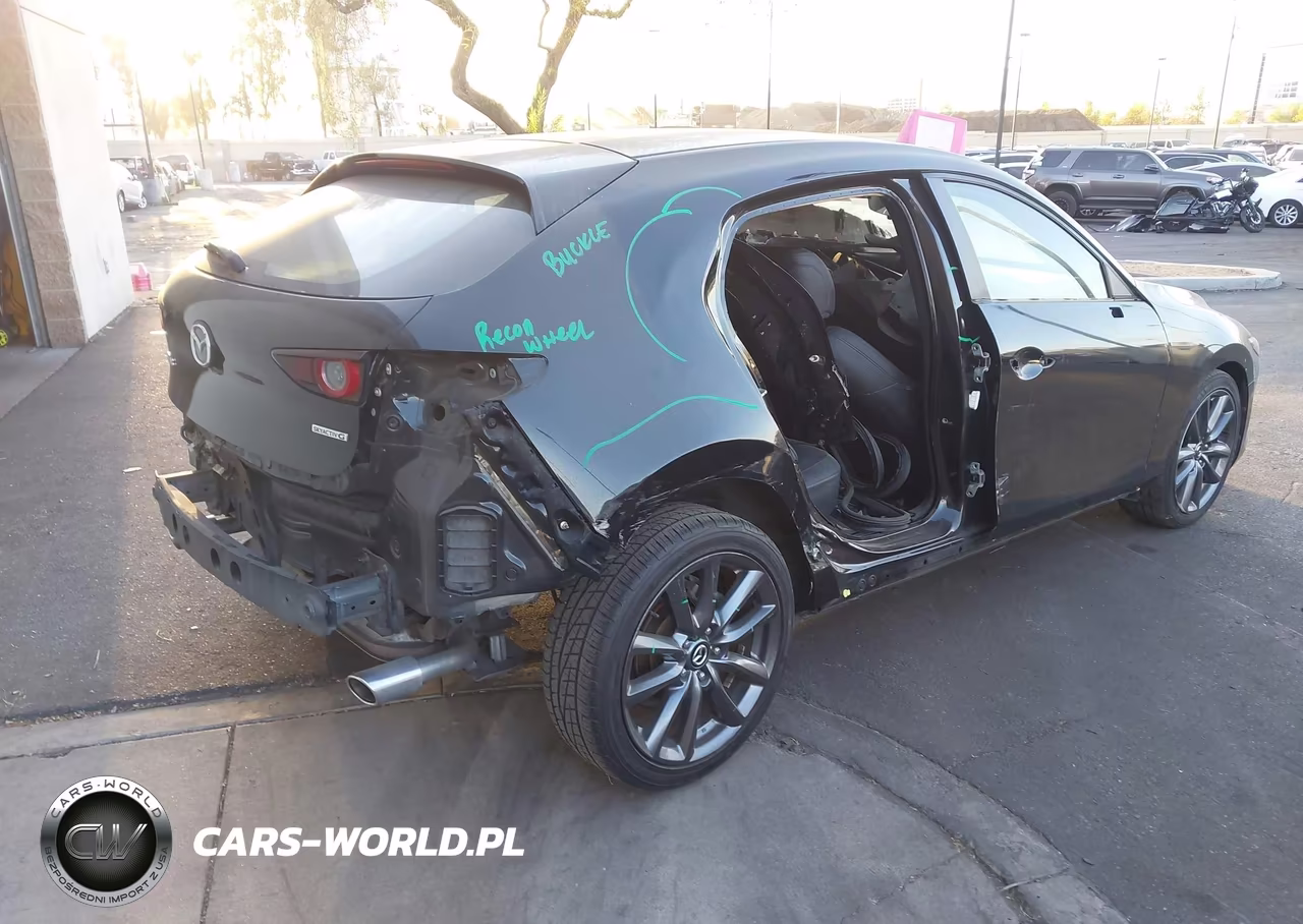2019 Mazda Mazda3 VIN:JM1BPAJM9K1133882 - 4