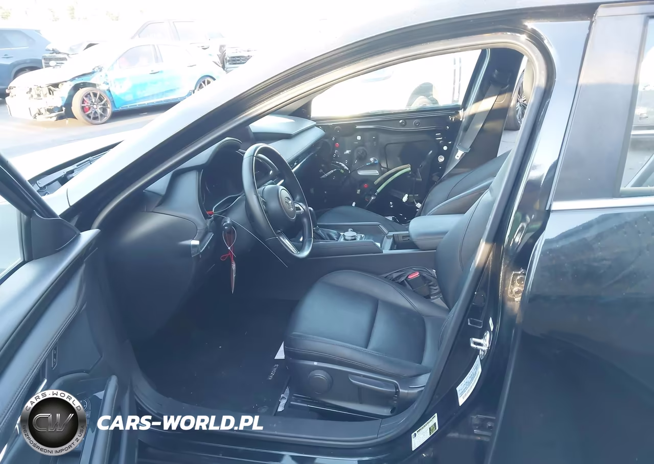 2019 Mazda Mazda3 VIN:JM1BPAJM9K1133882 - 5
