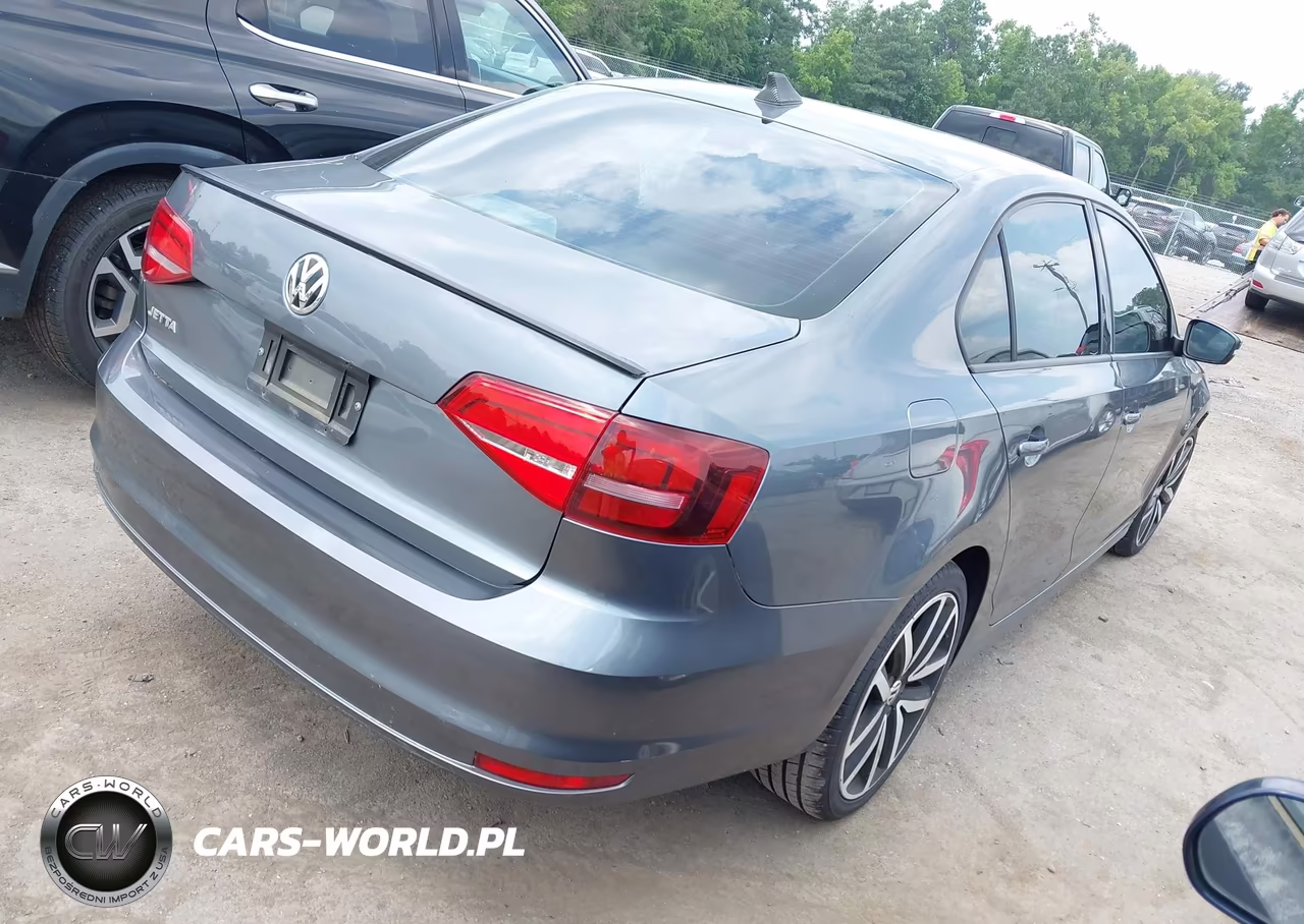 2015 Volkswagen Jetta 2.0L S VIN:3VW2K7AJ8FM285522 - 4