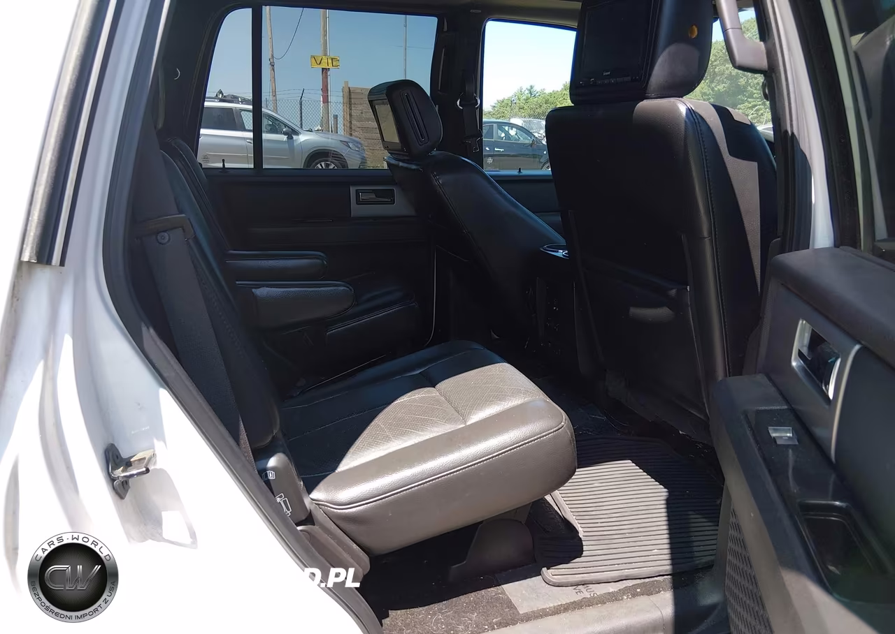 2011 Ford Expedition Limited VIN:1FMJU2A52BEF04954 - 8