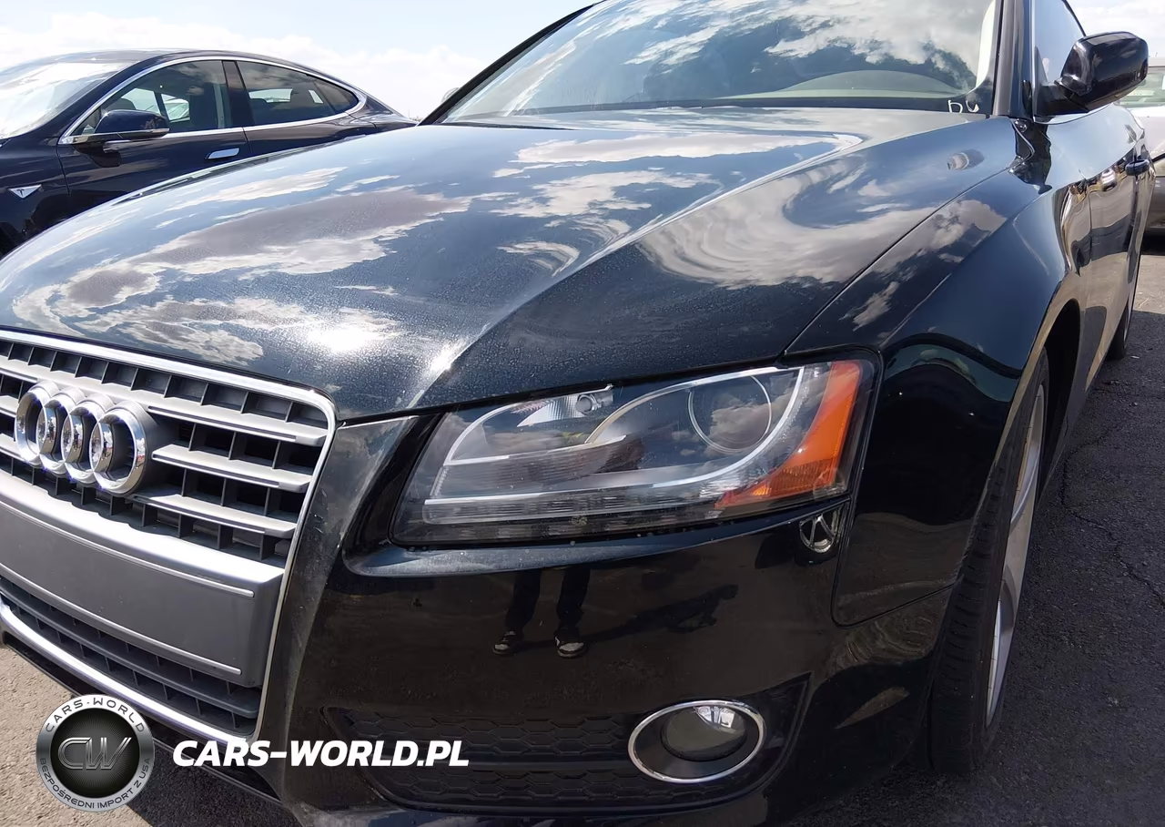 2010 Audi A5 2.0T Premium VIN:WAULFAFR4AA044485 - 6