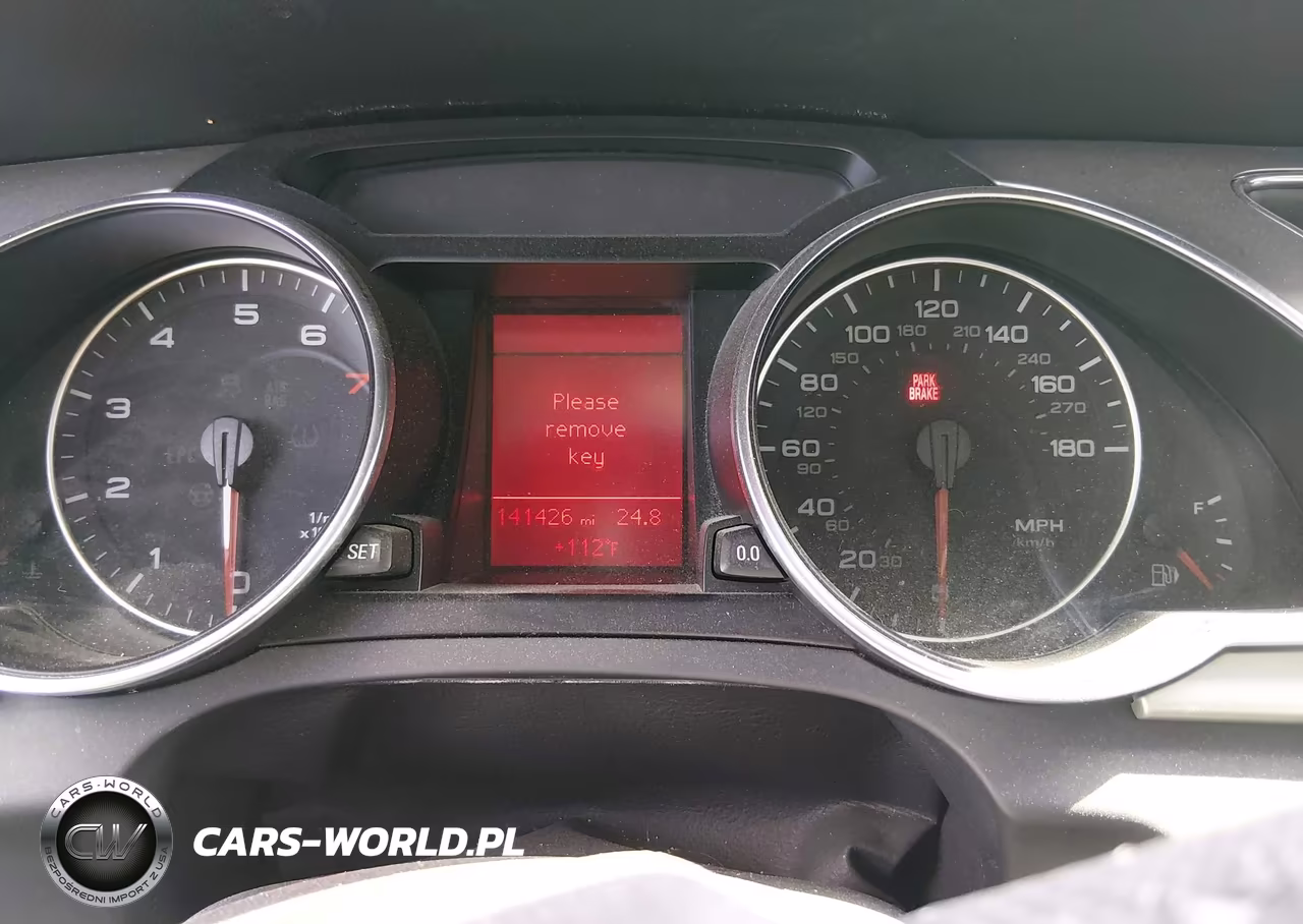 2010 Audi A5 2.0T Premium VIN:WAULFAFR4AA044485 - 7