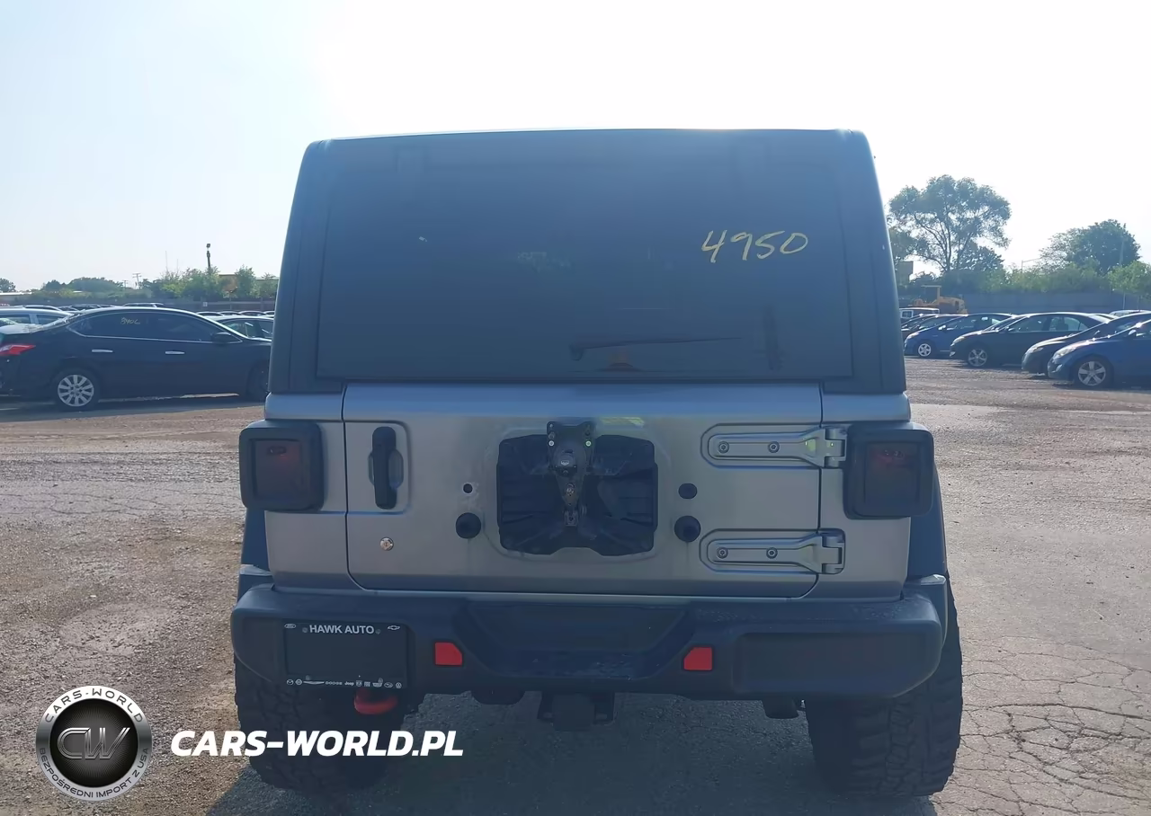 2020 Jeep Wrangler Unlimited Rubicon 4X4 VIN:1C4HJXFN0LW151742 - 17
