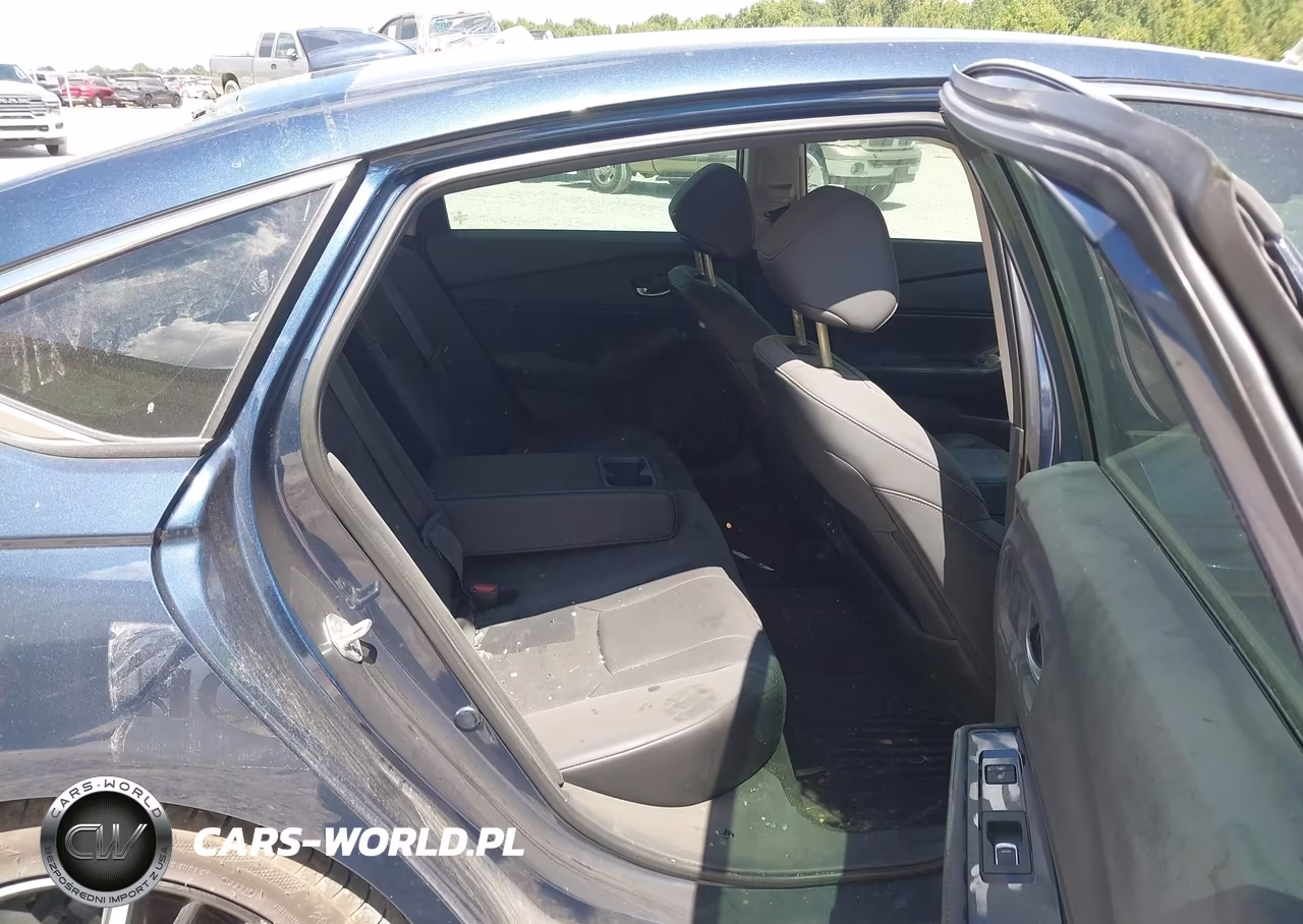 2024 Honda Accord Hybrid Touring VIN:1HGCY2F84RA003801 - 8