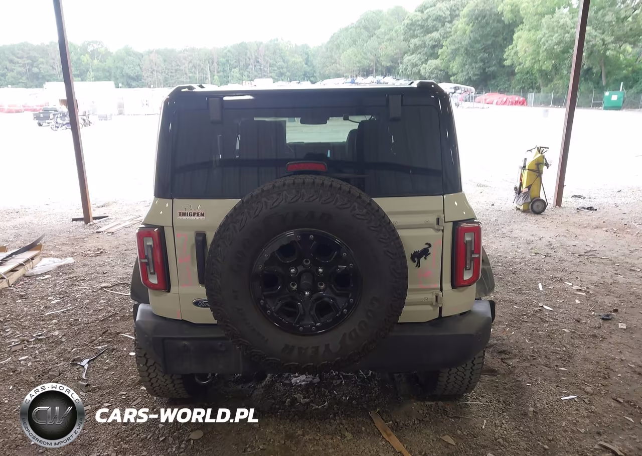 2025 Ford Bronco Outer Banks VIN:1FMEE8BP7SLB15899 - 16