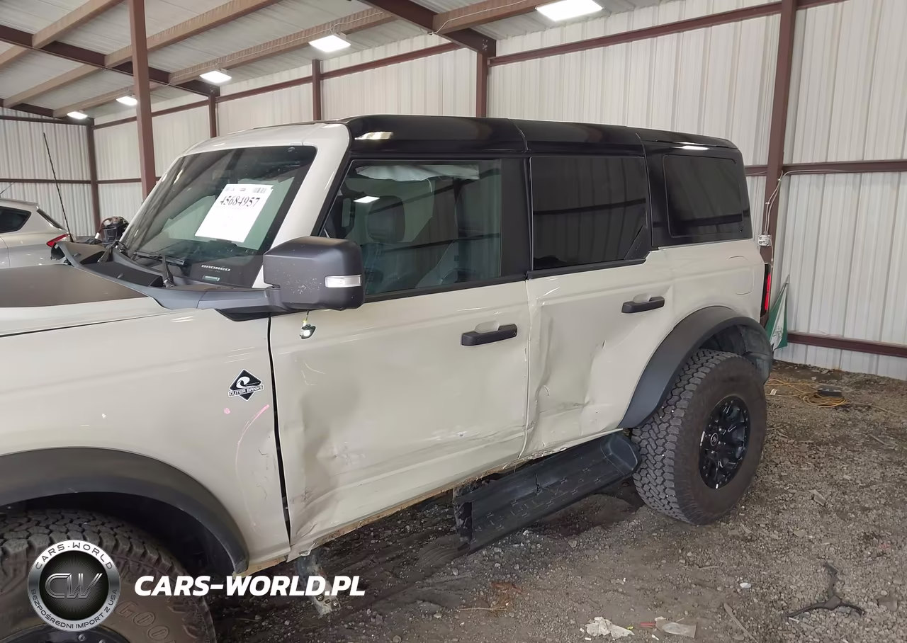 2025 Ford Bronco Outer Banks VIN:1FMEE8BP7SLB15899 - 6